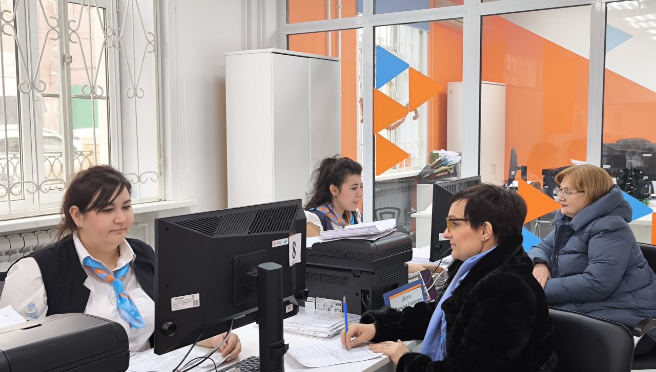 Более 10 тыс. жителей Астраханской области нашли работу в 2024 году с помощью службы занятости
