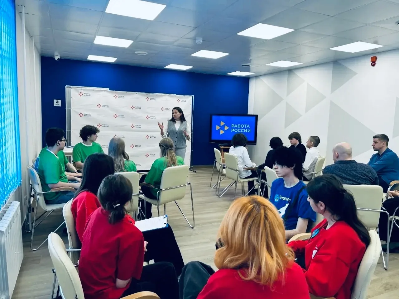 56 тыс. красноярцев в этом году прошли профориентацию в Кадровом центре