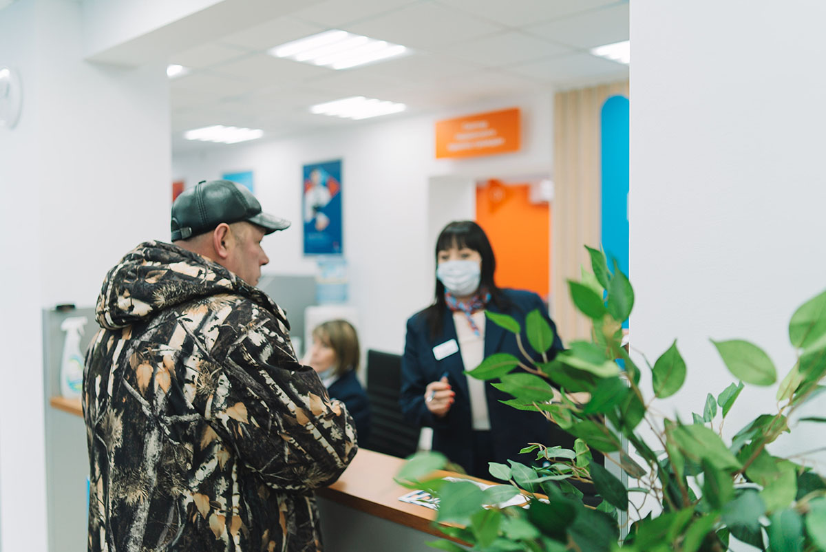 555 граждан трудоустроено в Кировской области с начала 2022 года