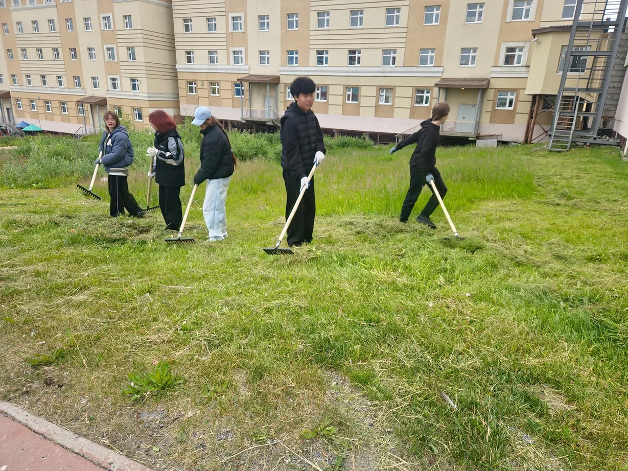 Более 600 несовершеннолетних трудятся на Чукотке летом при поддержке Кадрового центра