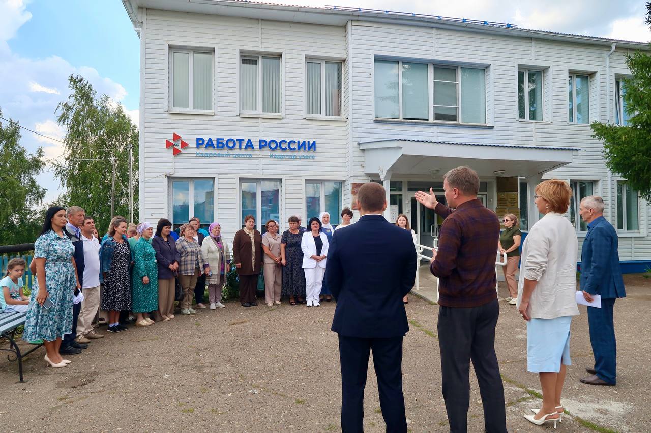 В Казани открылись два современных Кадровых центра «Работа России»