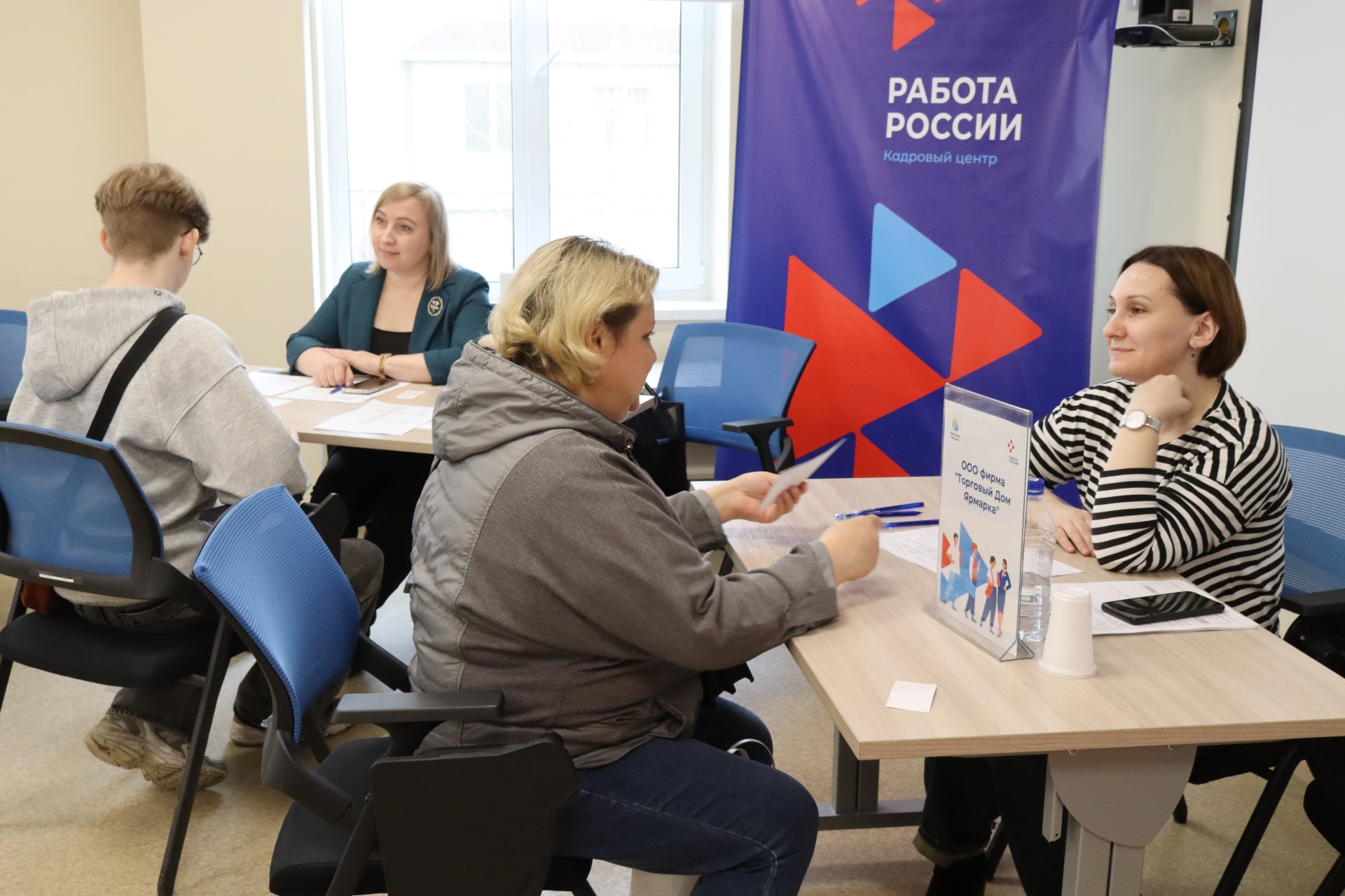 Число участников ярмарок вакансий в Карелии за год выросло на 29%