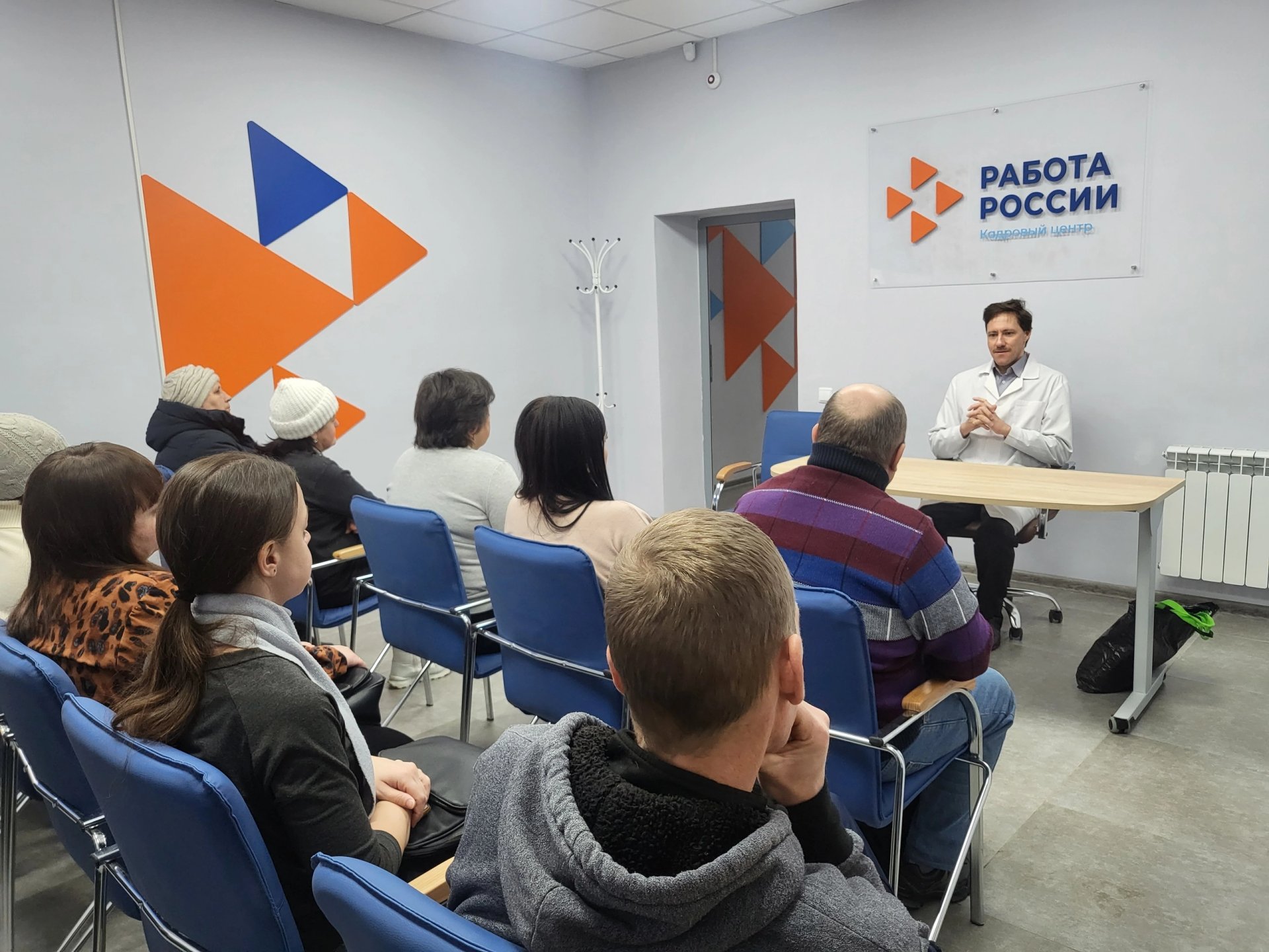 Более 100 тамбовчан стали слушателями «Академии здрайверов» кадрового центра