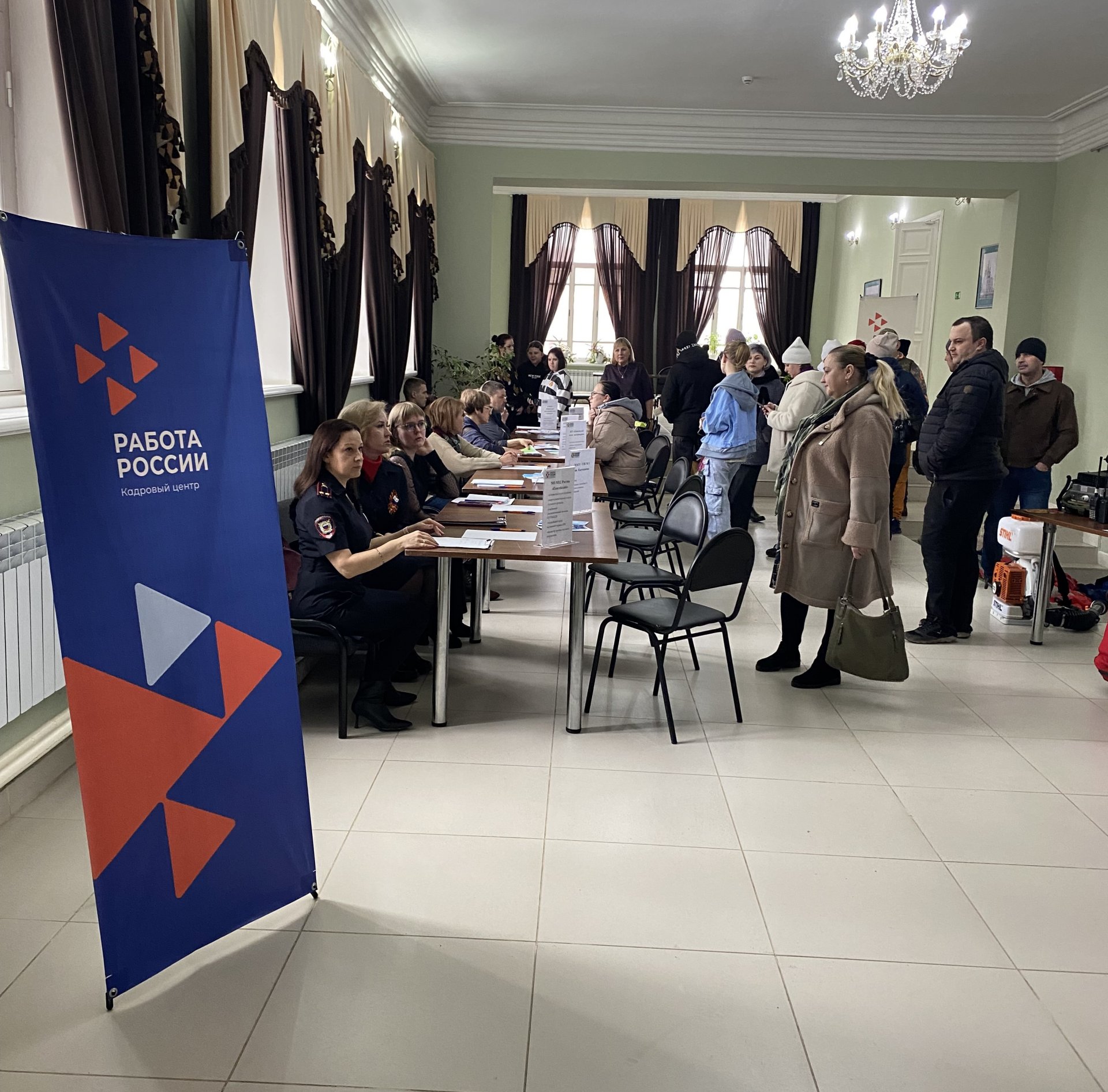1,8 тыс. участников регэтапа Всероссийской ярмарки трудоустройства нашли работу в Красноярском крае