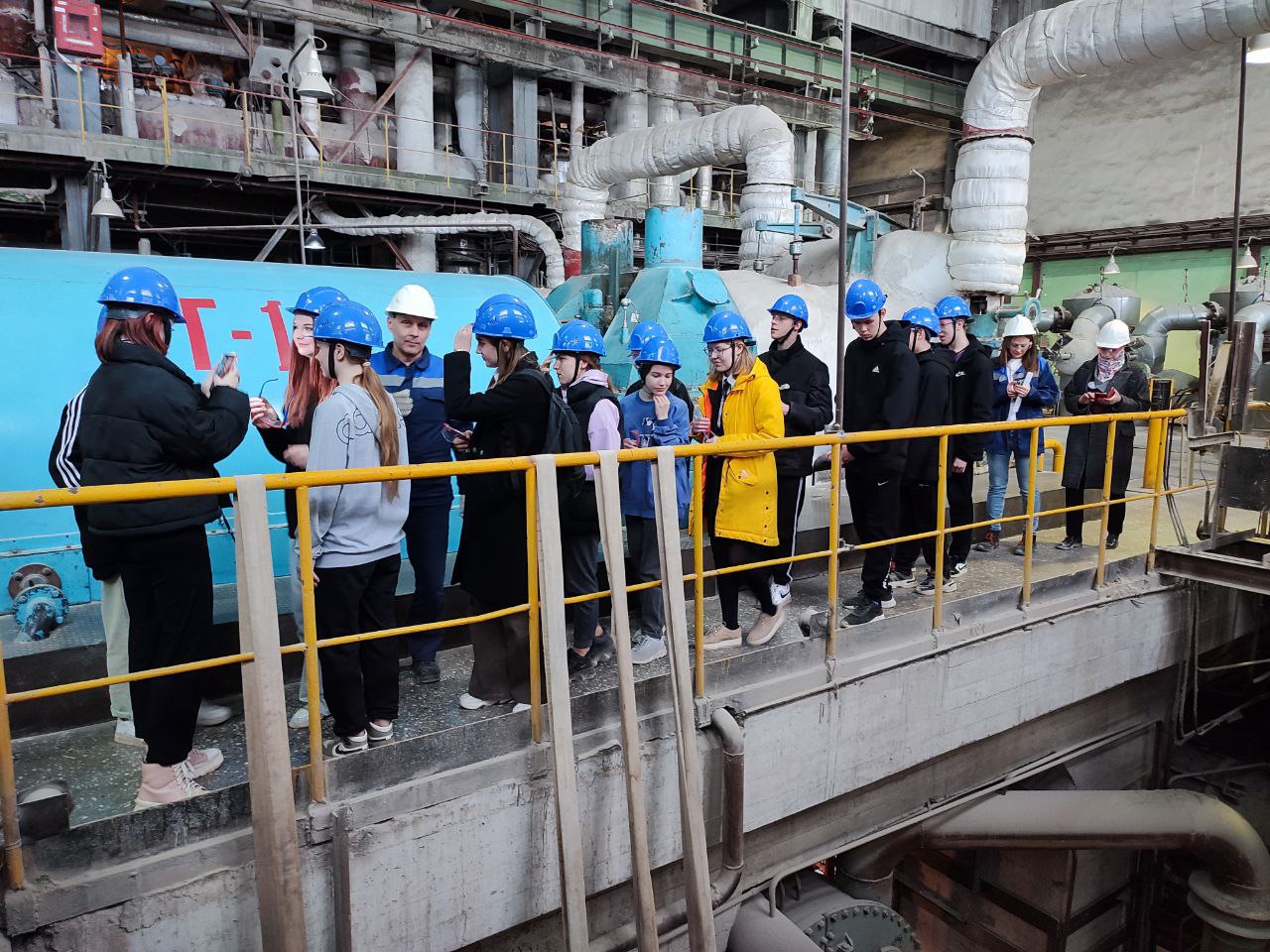 Более 4 тыс. школьников и студентов Ленобласти присмотрелись к возможностям местных производств
