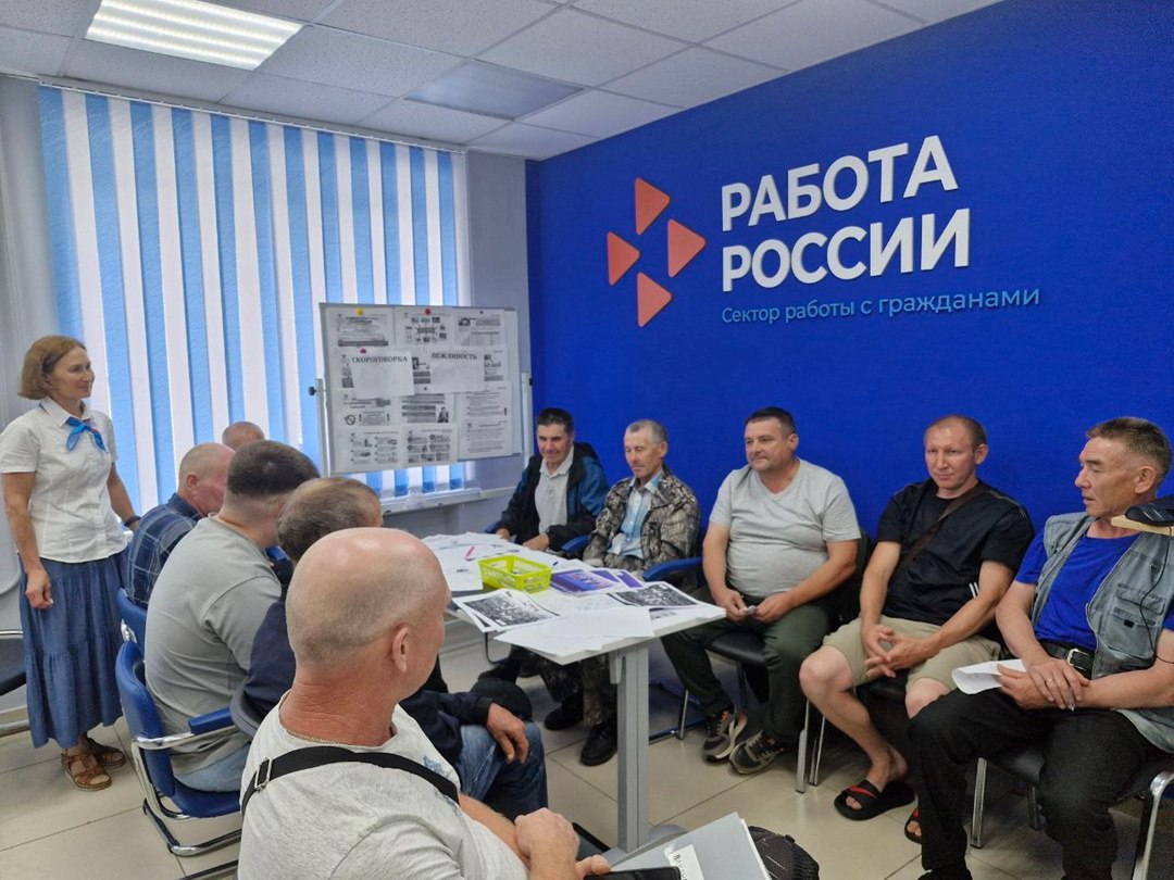 Почти 350 жителей Удмуртии вступили в мужские клубы при Кадровом центре за три месяца их работы