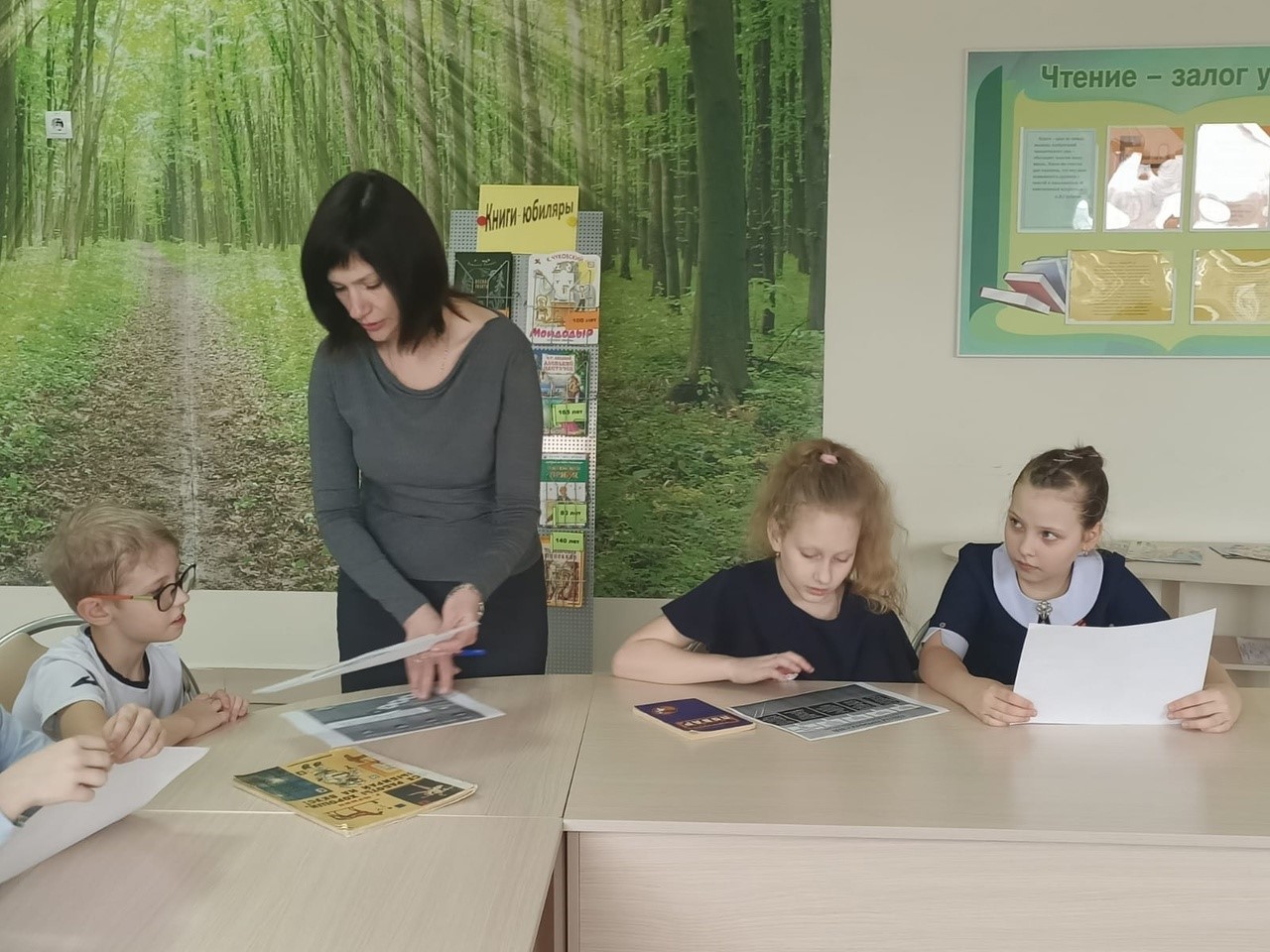 Тамбовские школьники узнают «PROработу» от специалистов службы занятости