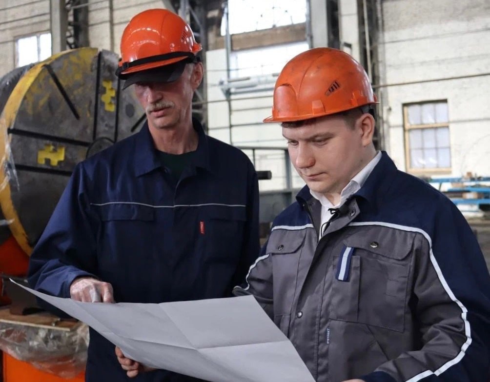 В Ульяновске выбрали лучших среди токарей и монтажников аппаратуры