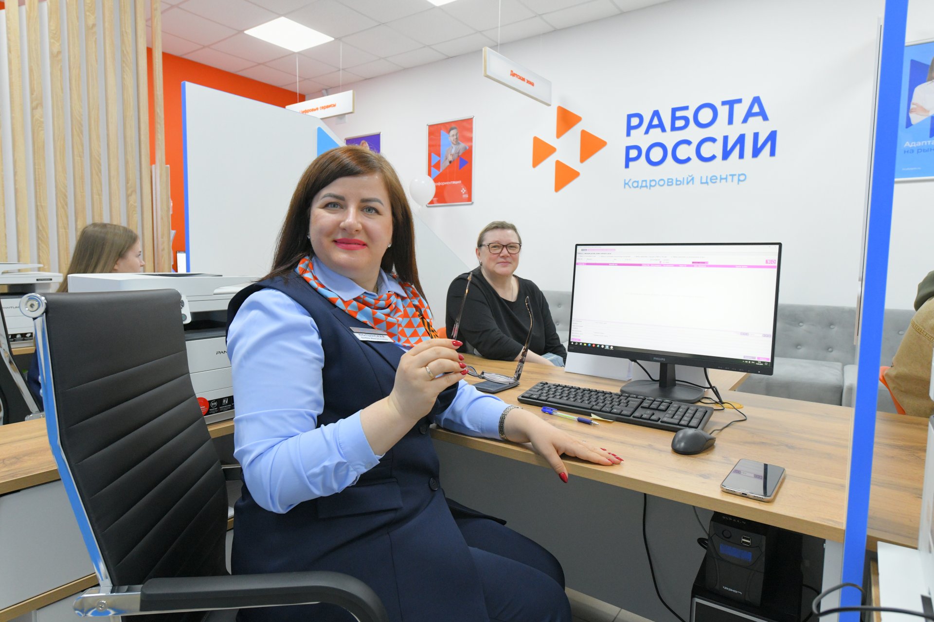 Более 5,9 тыс. вакансий предлагают рабочим омские компании на портале «Работа России»