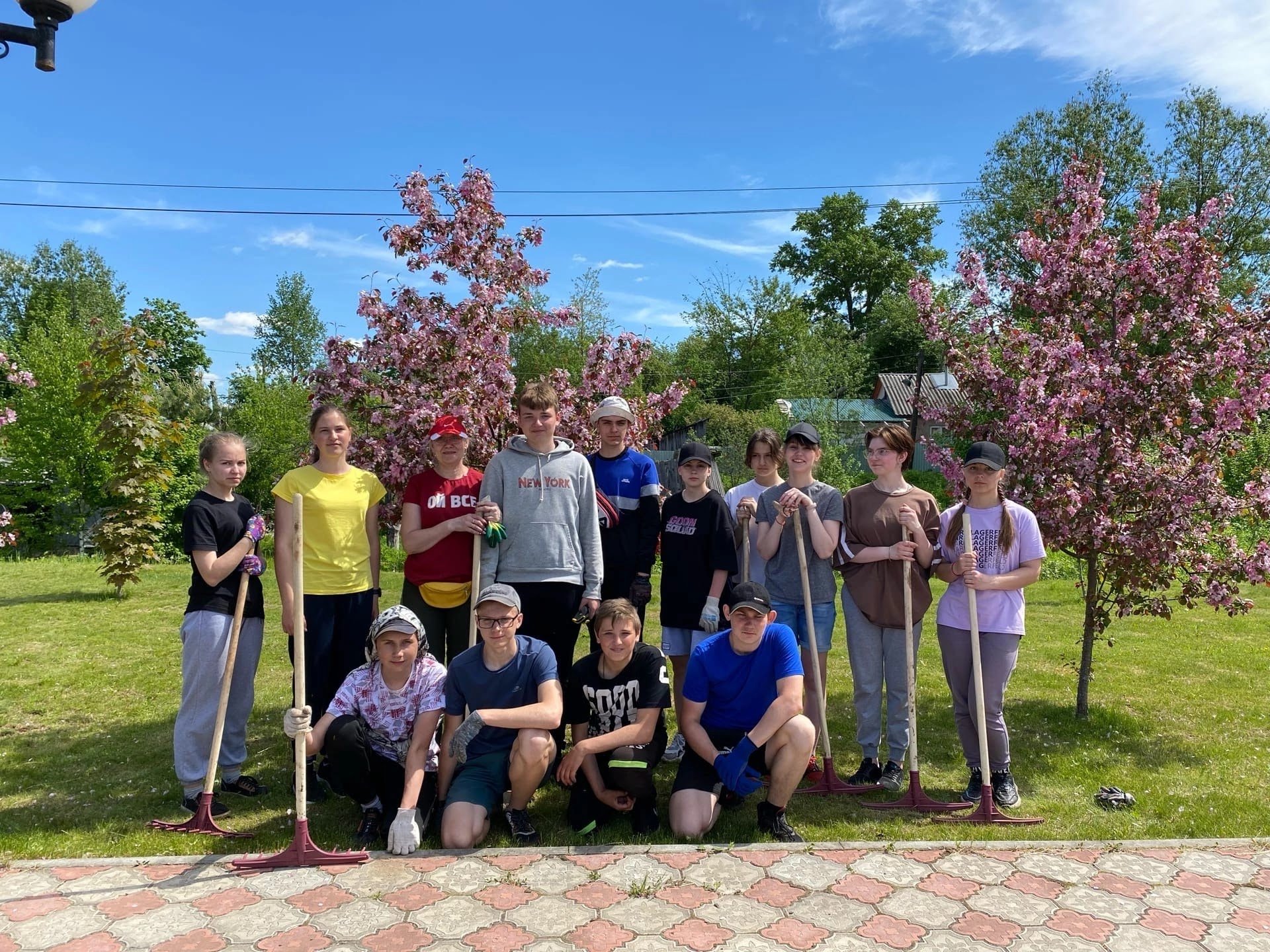 В Тверской области оказывают поддержку работодателям, трудоустраивающим подростков