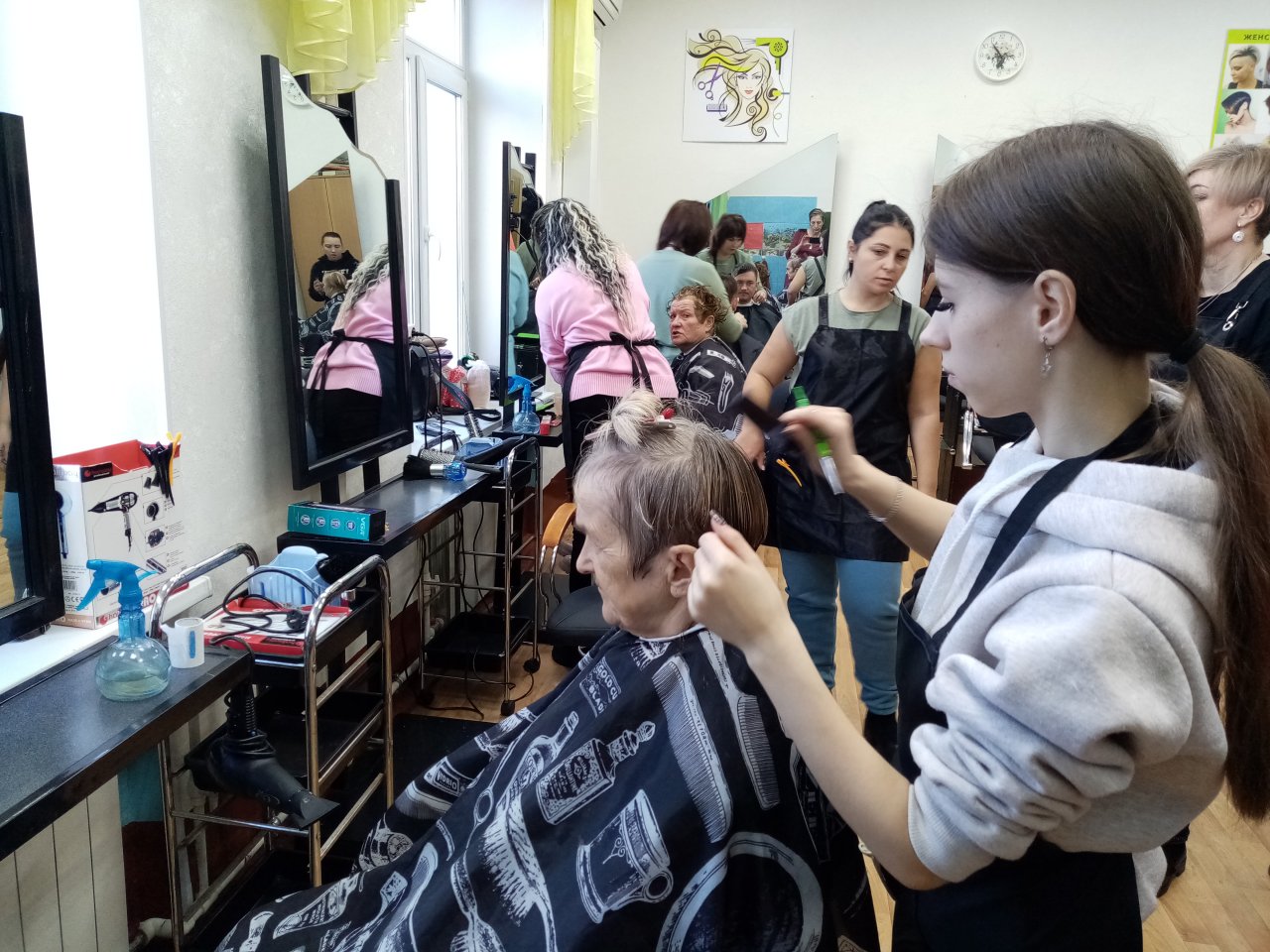 Более 200 амурчан трудоустроились после обучения по направлению СЗН