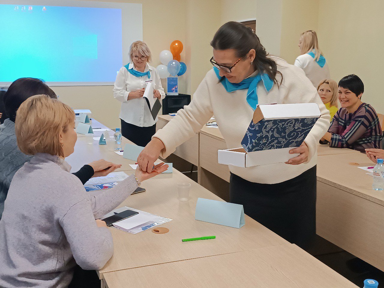 При центре занятости Мариуполя открылся третий в ДНР Женский клуб «Вместе мы сильнее»