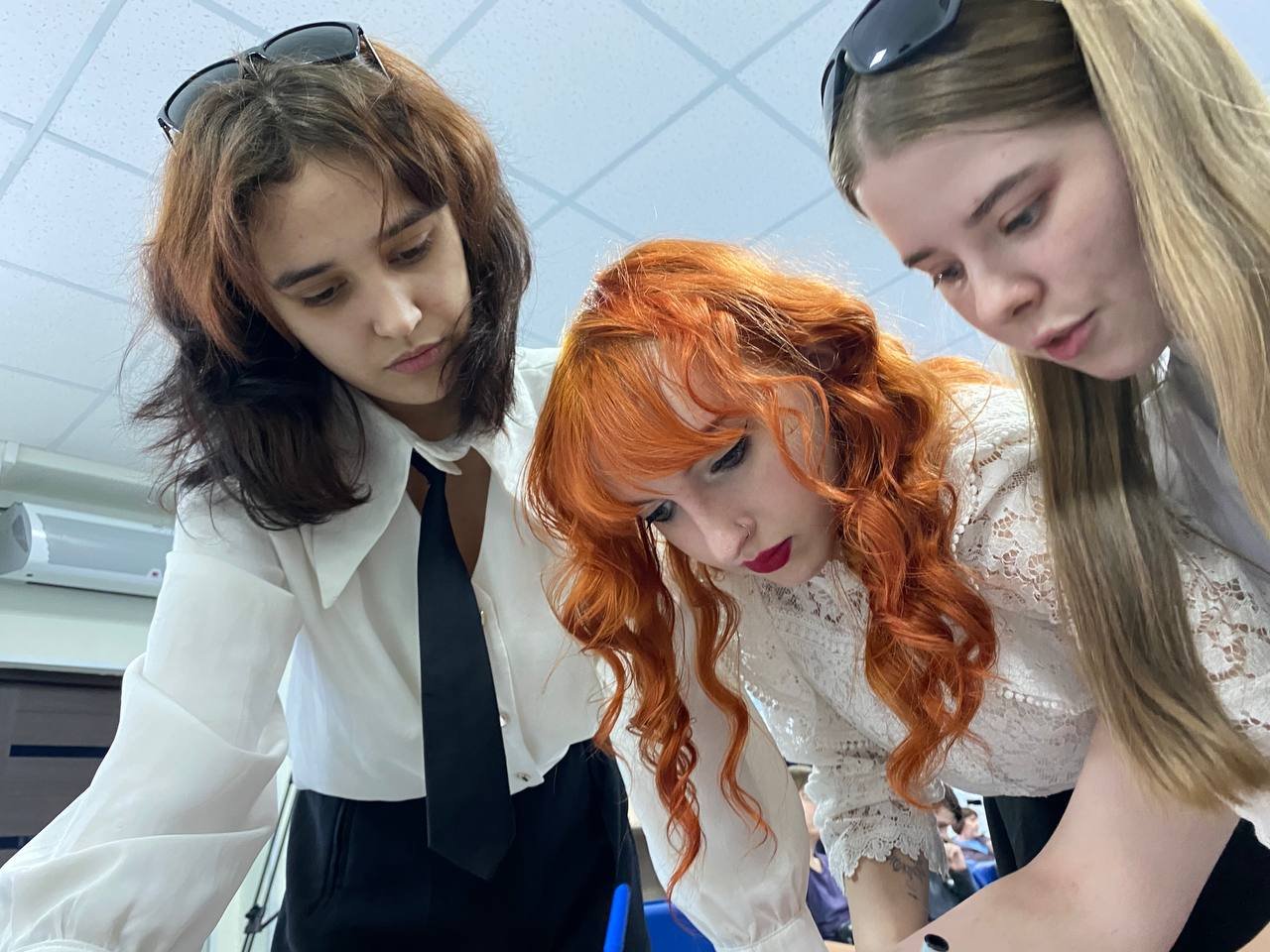 32 молодёжных клуба одновременно открылись в филиалах Кадрового центра Иркутской области