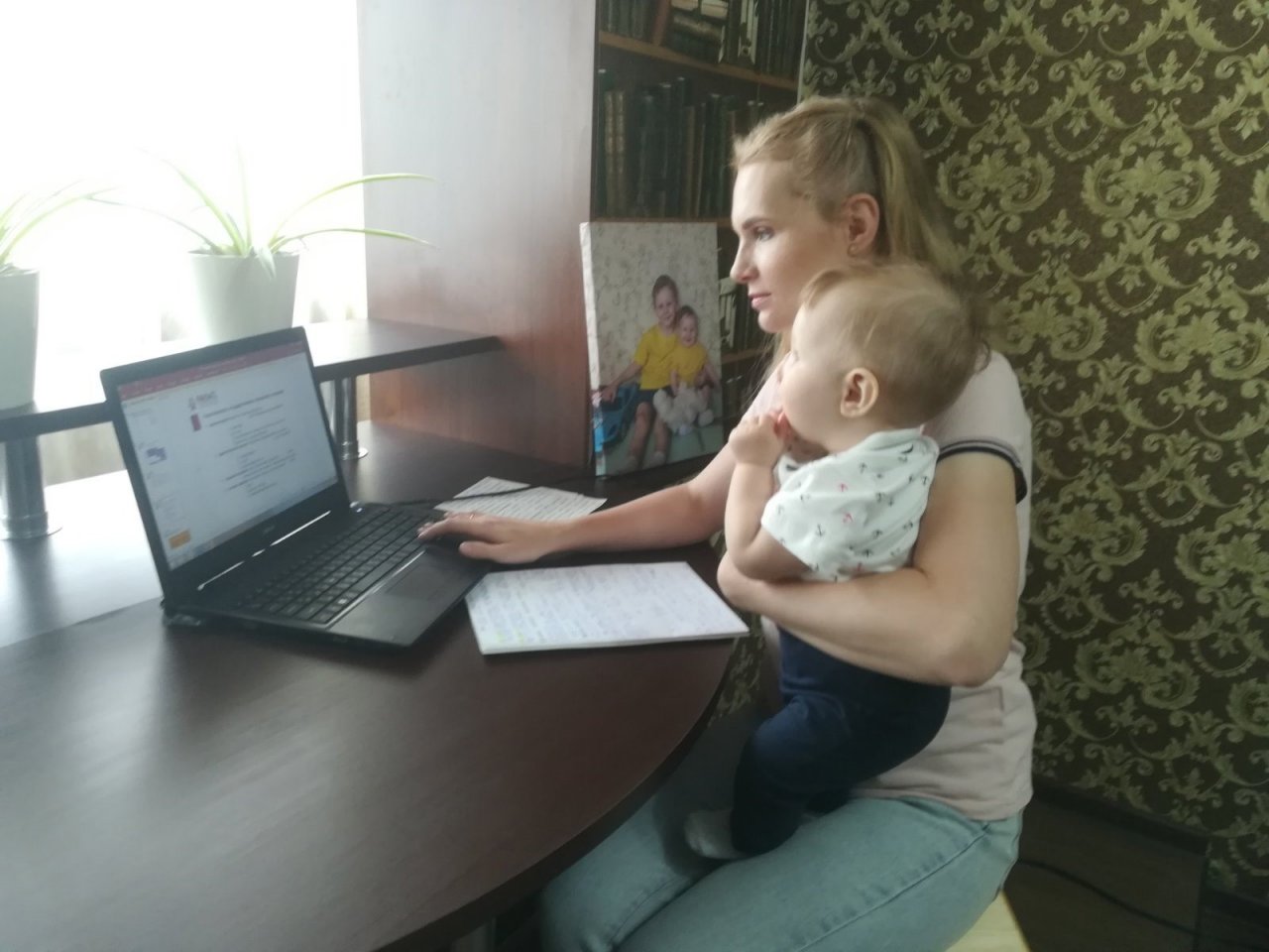 С начала года 277 мам Ульяновской области получили новую профессию или повысили квалификацию